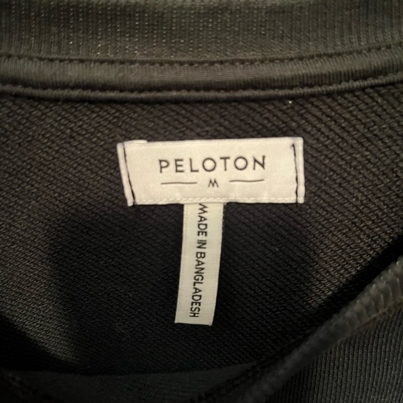 Peloton Gradient Black and White Sweatshirt - Picture 4 of 4